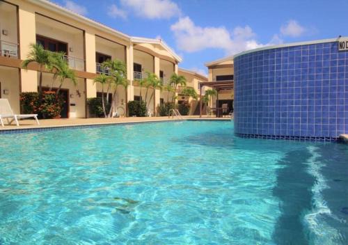 Palm Beach House | Aruba Breeze Condo C3