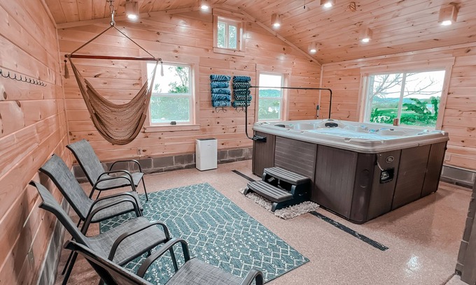 Laurelville Cabin | Ash Ridge Lodge in Hocking Hills