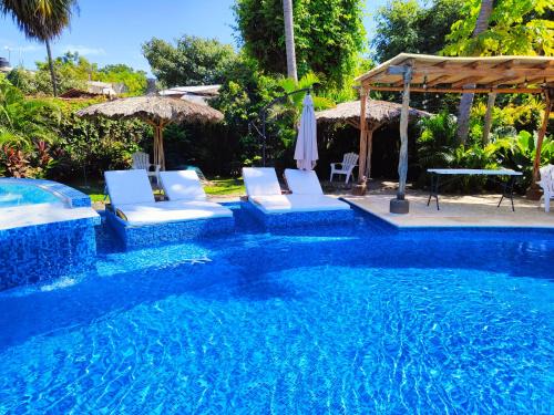 La Poza Hotel | Ashly Loma Larga