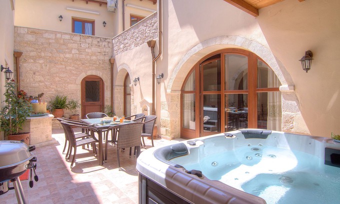 Mylopotamos House | Askoutsi Manor, a Natural Tranquil Retreat! With jacuzzi terrace!