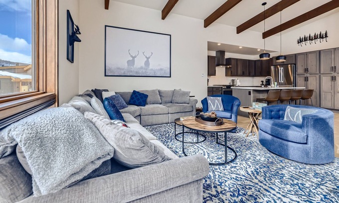Silverthorne Ski Chalet | Aspen Meadows - Luxury Mountain Chalet