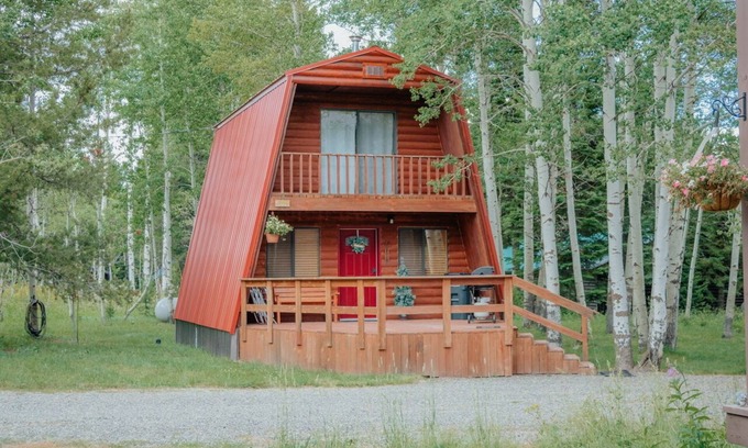 Island Park Cabin | Aspen Ridge Cabin WIFI, 2bed+1Bath, 20mins to Yellowstone