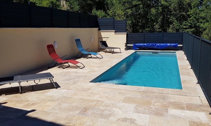 Les Assions Other | Associated gîtes with swimming pool sleeping up to 9. Numerous terraces.