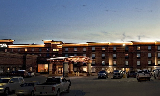 Dickinson Hotel | Astoria Hotel and Event Center