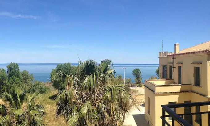 Khora Sfakion Apartment | At the Beach! +10min= port&center.