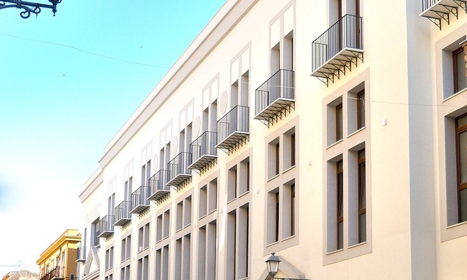 Castellammare Apartment | At the Corte Maqueda of Palermo historic center
