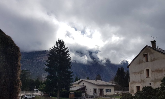 Le Bourg-d'Oisans Apartment | At the foot of Alpe d'Huez, apartment for 5 people, all comfort
