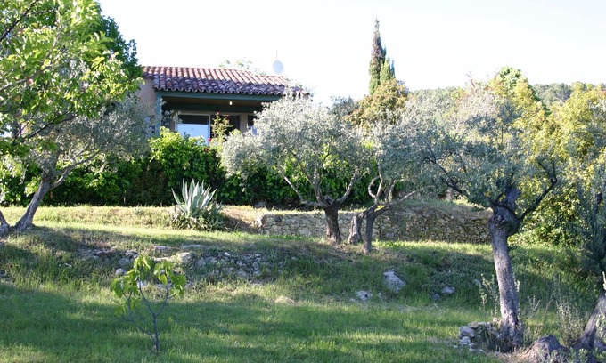 Chateaudouble House | At the heart of Provence, in a private area of 13 hectares. Quiet and smooth