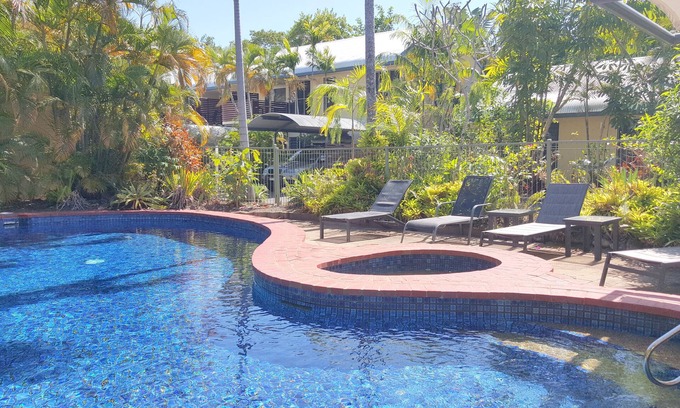 Port Douglas Apartment | At The Mango Tree