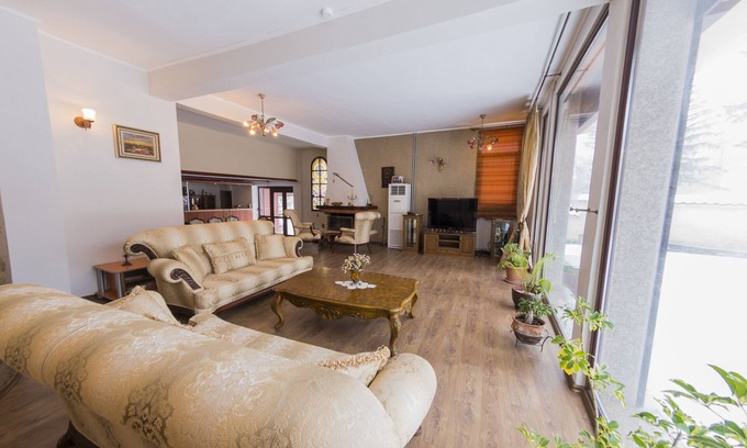 Vitosha District House | At the skirts of Vitosha National Park and 10 min ride from the center of Sofia
