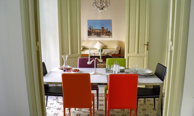 Palermo Apartment | At the splendid Zisa best price and free wifi