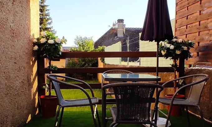 Pouilly-sur-Loire Apartment | At the Swallows' Nests studio for 2 people