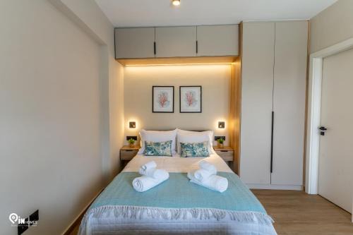 Nea Makri House | Athena & Phevos Luxury Suite With View In Nea Makri