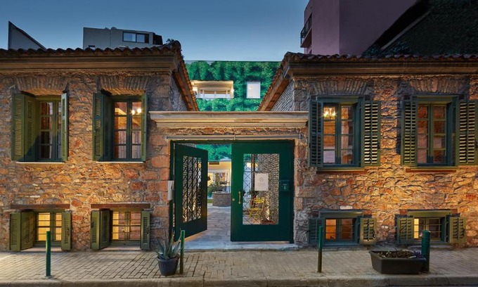 Monastiraki Hotel | Athenian Residences