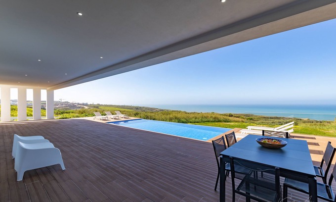 Atalaia House | Atlantic Horizon , the Paradise is Here