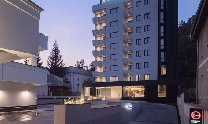 Piatra Neamt Hotel | Atlas Aparthotel