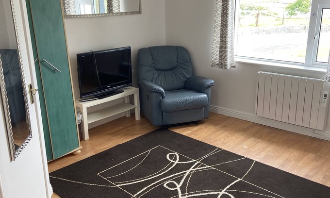 Galway Apartment | Attractive cosy panoramic ocean view on Galway Bay