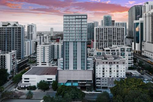 Brickell Hotel | Atwell Suites Miami Brickell by IHG