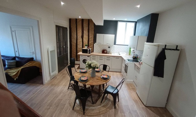 Bergerac House | Atypical house