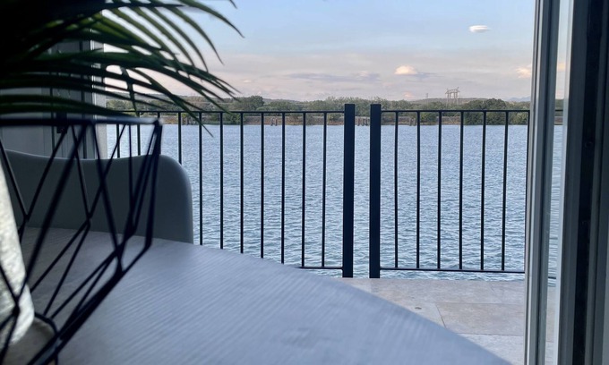 Saint-Etienne-des-Sorts Apartment | Au Bord de Leau Tourisme & Nucleaire