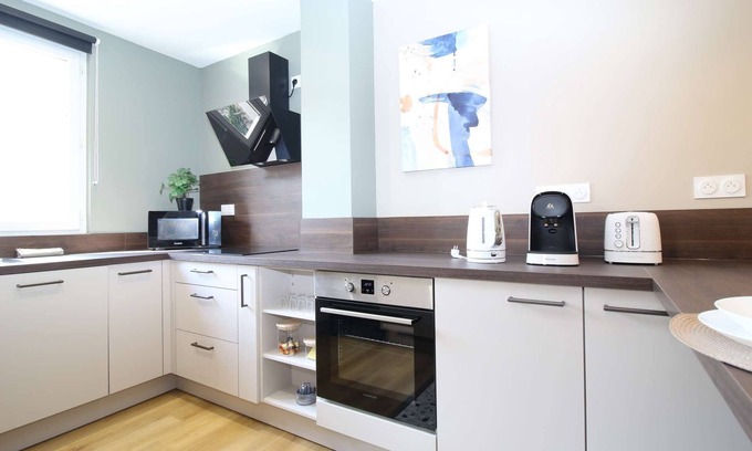 Avignon City Centre Apartment | ⭐Au calme des Carmes⭐Climatisation⭐Wifi⭐Hypercentre