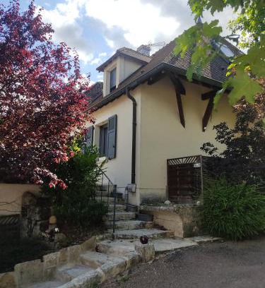 Chatillon-sur-Seine Bed & Breakfast | Au P'tit Versailles