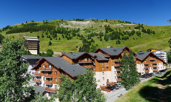 Auris Condo | Au Pied des Pistes | Accès Piscine + Sauna