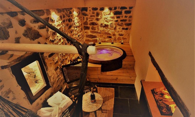 Brindas Apartment | Au Vingtain - Appartement & Spa atypique