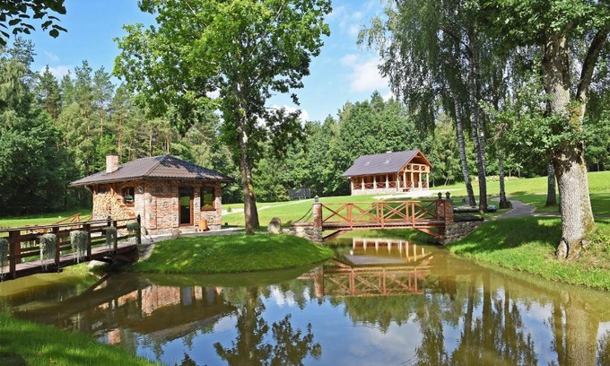 Gratiskes House | Auksinis Ąžuolas