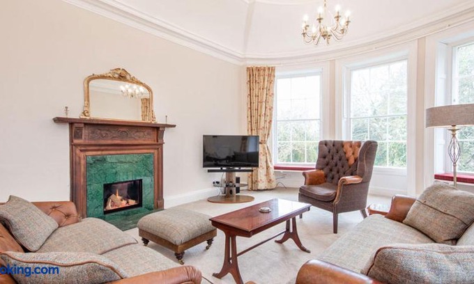 South Galson Apartment | Aultnaskiach House