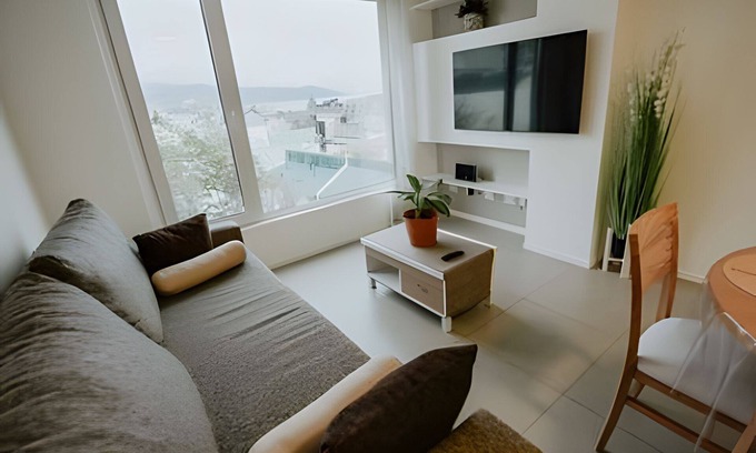 Province of Tierra del Fuego Apartment | Aunaisin- Amazing centrally located apartment with unique view