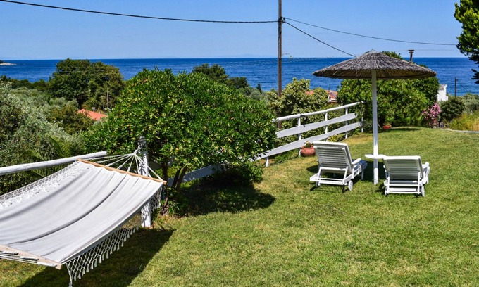 Koinira House | Aura Guesthouse B&B