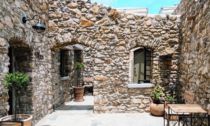 Archanes-Asterousia Apartment | Authentic cretan village slow living with style & spa