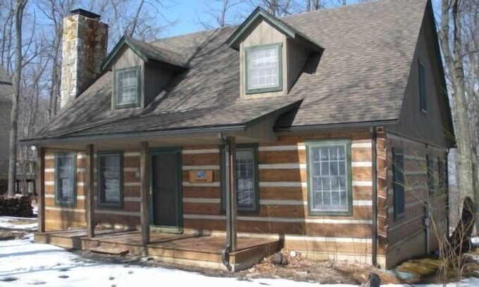 Nellysford Cabin | Authentic Log Cabin-