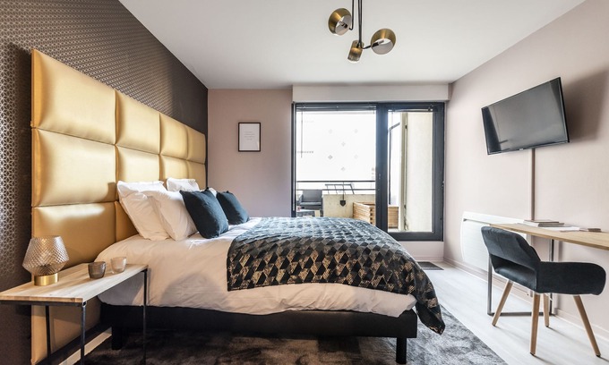 Centre Erlon Apartment | AvaDream luxury Apartment and terrace Hyper center