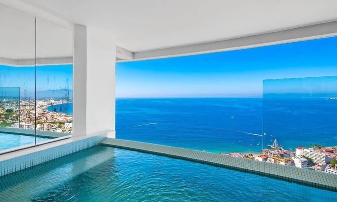 Amapas Condo | Avalon 1002 - 2Br Luxury Condo with Private Pool