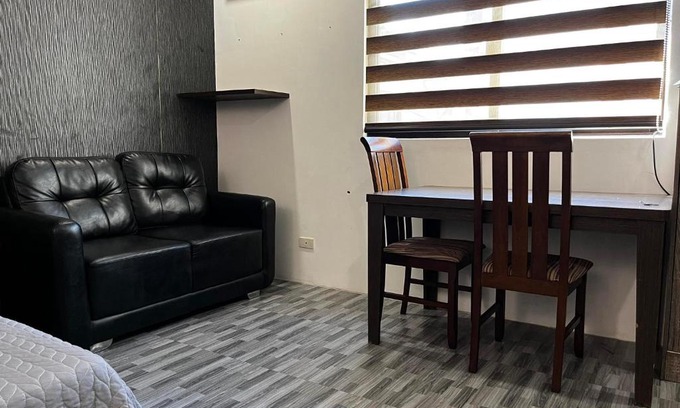 Manoc-Manoc Apartment | Avana Hills Boracay Prime Economy Suite 201