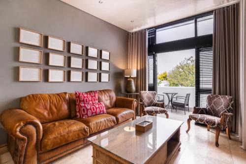 Stellenbosch Central Apartment | Avemore Eikehoff No 23 - full Backup Power