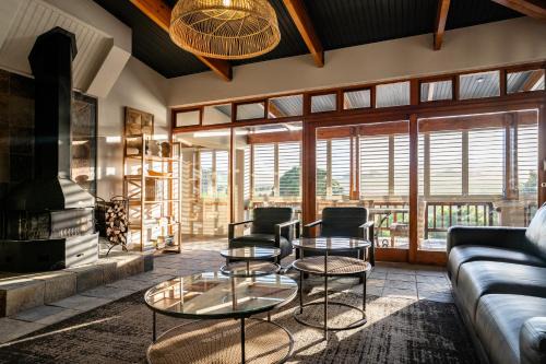 Stellenbosch House | Avemore Manor House wood fired hot tub magical views and full Backup power