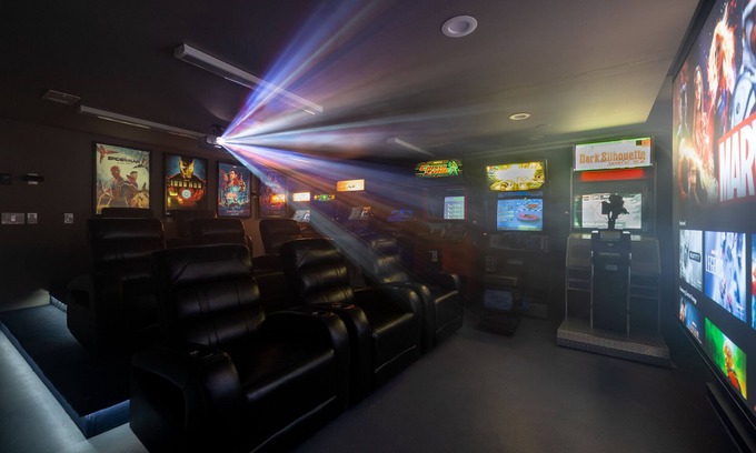 Southwest Anaheim House | Avengers Campus: 🌊🎥🍿🕹Heated Pool, Theater, Arcade+