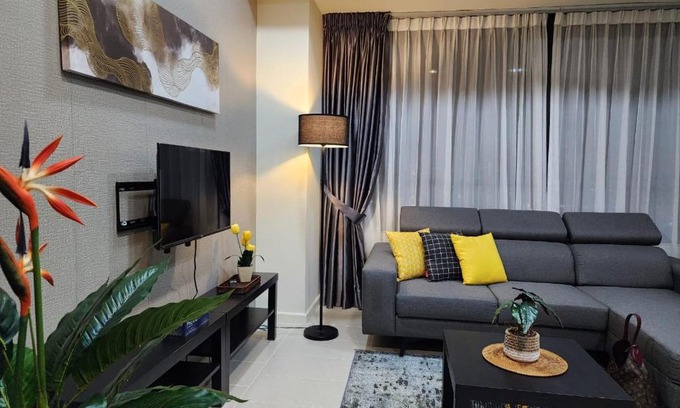 Cyberjaya House | Avenpeak Homestay Tamarind Wifi, Netflix, Iron, Filter, TV, Self Checkin