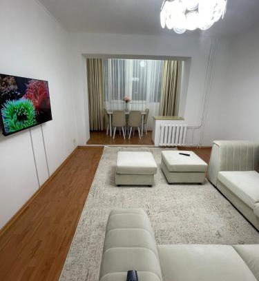 Bishkek Apartment | Avenue Erkindik Bokonbaeva