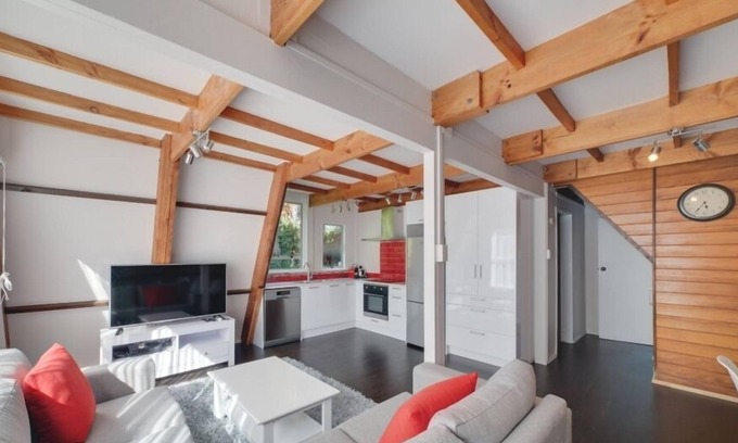 Ngongotaha House | Awesome 3 Bed Rotorua Lake House