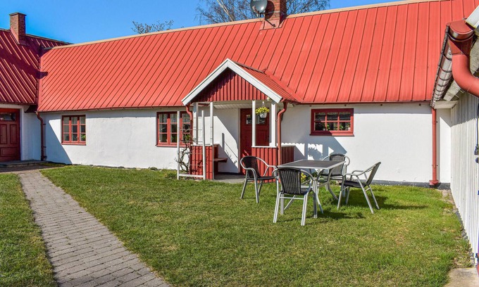 Nybrostrand Apartment | Awesome apartment in Nybrostrand