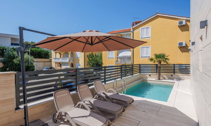 Zidarici Apartment | Awesome apartment in Malinska with WiFi