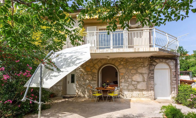 Municipality of Omisalj Apartment | Awesome apartment in Omisalj with WiFi