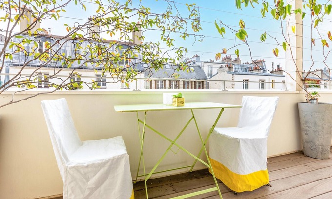 7th Arrondissement Apartment | Awesome apartment in Paris with WiFi