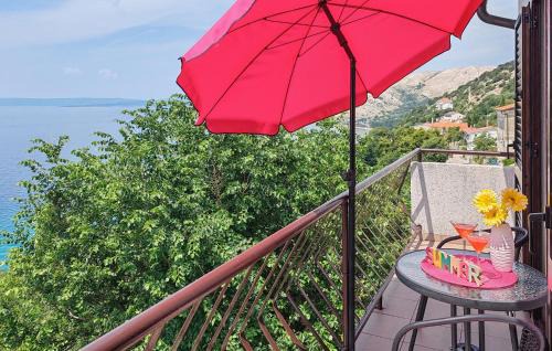 Stara Baska Apartment | Awesome Apartment In Stara Baska With House Sea View