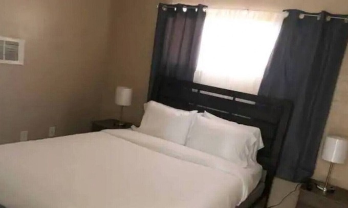 Midtown Apartment | Awesome & Cool Unit Located in Central Tucson!