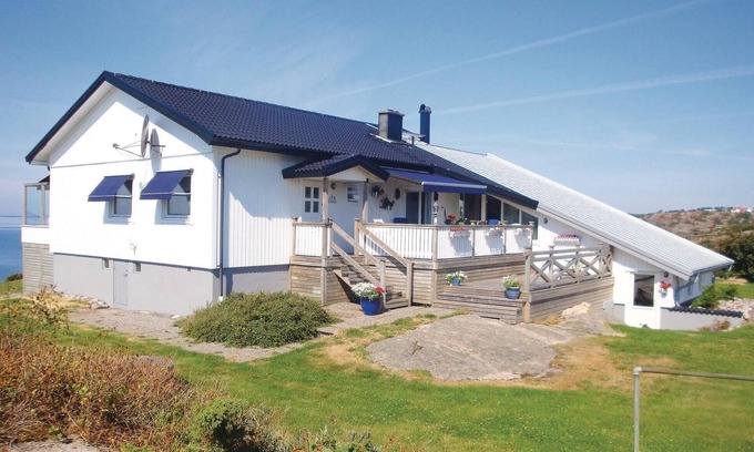 Asa House | Awesome home in åsa with house sea view